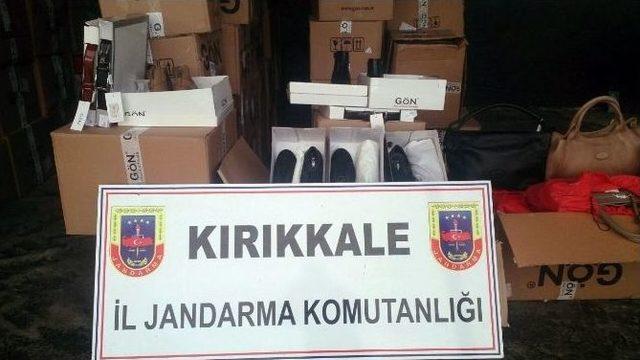 Kırıkkale’de Jandarmadan Kaçak Eşya Operasyonu