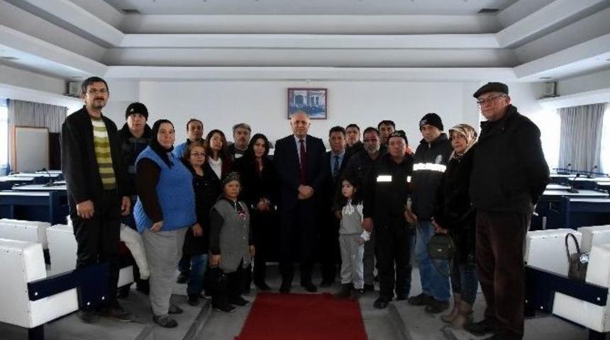 Hayvanseverler İ&ccedil;in Eğitim Verildi