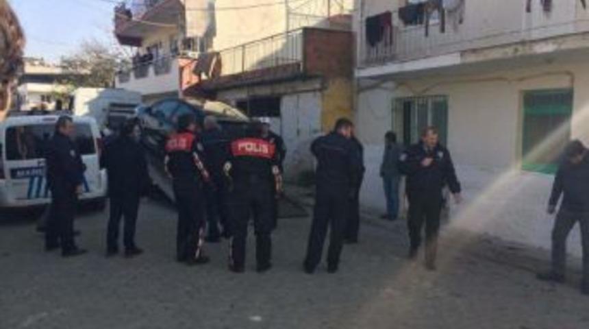 Aydın'da Polis Memuru Yaralandı