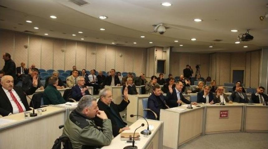 Adapazarı Belediyesi 2017 Yılının İlk Meclis Toplantısını Ger&ccedil;ekleştirdi