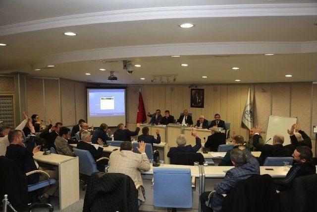 Adapazarı Belediyesi 2017 Yılının İlk Meclis Toplantısını Ger&ccedil;ekleştirdi 1