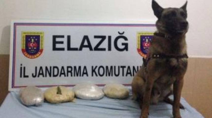 Trenin Tuvaletinde 3 Kilo Esrar Ele Ge&ccedil;irildi