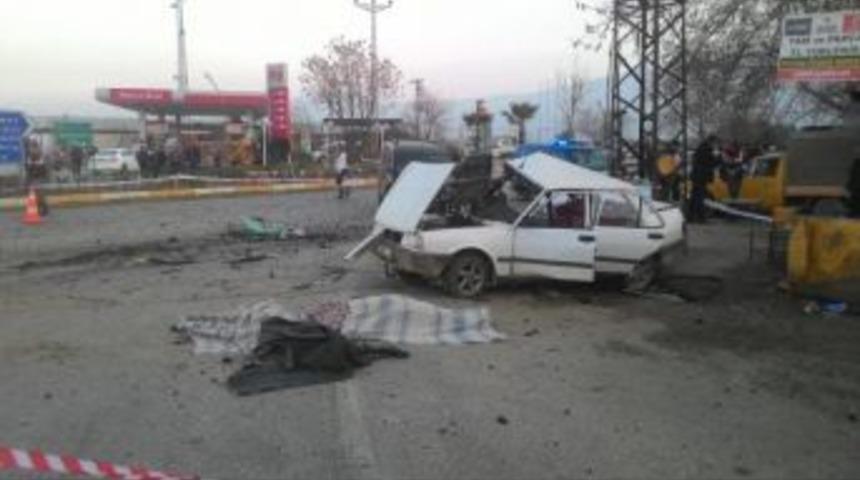 &Ouml;demiş'te Kaza: 2 &Ouml;l&uuml;