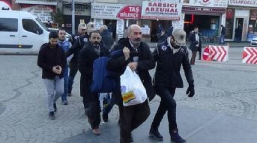 Bursa&rsquo;da G&ouml;zaltına Alınan Hdp&rsquo;liler Adliyeye Sevk Edildi