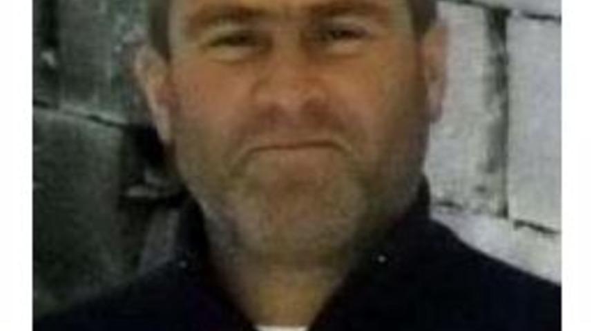 Eski Muhtar Av T&uuml;feğiyle Intihar Etti