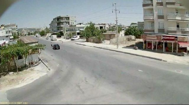 Adıyaman'da, Kazalar Mobese Kameralarına Yansıdı