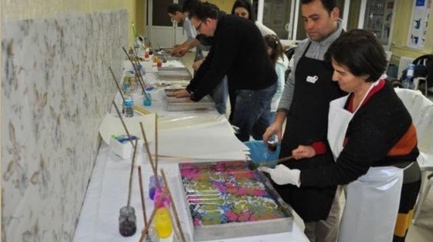 Simav Belediyesi&rsquo;nden Ebru Ve Hat Sanatı Kursu