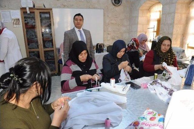 Suriyeli Kadınlara Uyum Eğitimi 2