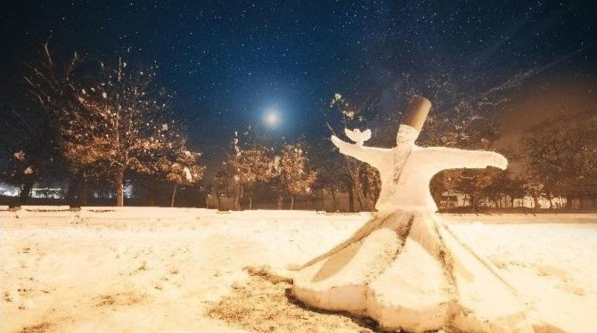 Kardan Barış Heykeli Yaptı