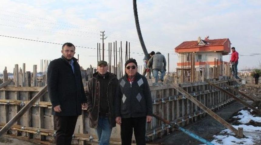 Başkan Yavaş &Ccedil;iftlik Ovası Cami İnşaatını Gezdi