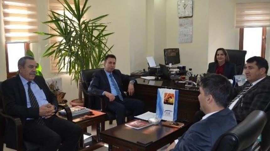 Sgk&rsquo;dan Sigortasız İş&ccedil;i &Ccedil;alıştıran İş Yerlerine Uyarı