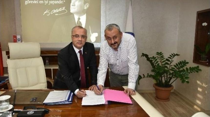 Salihli&rsquo;de Fak&uuml;lte İnşaat Yapım S&ouml;zleşmesi İmzalandı