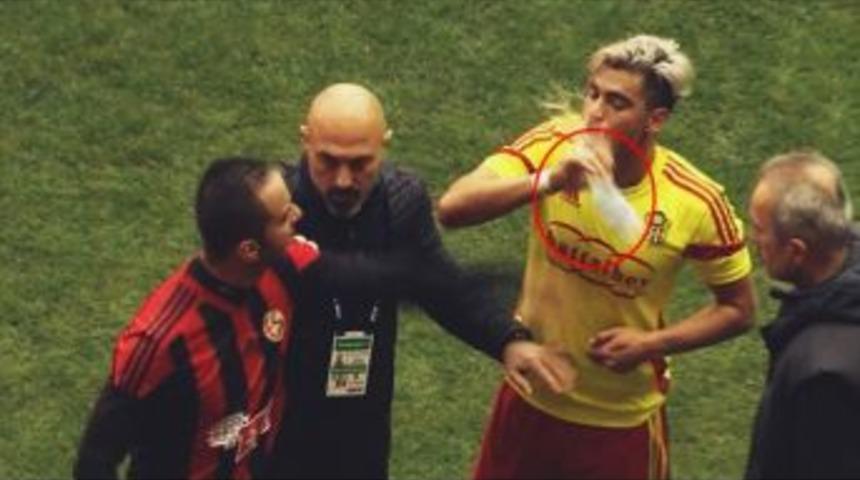 Taraftarlar Semih Şent&uuml;rk&rsquo;&uuml;n Transfer Edilmemesi İ&ccedil;in Kampanya Başlattı