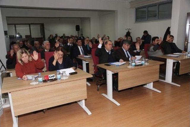 Efeler Belediye Meclisi 2017&rsquo;nin İlk Toplantısını Ger&ccedil;ekleştirdi 1