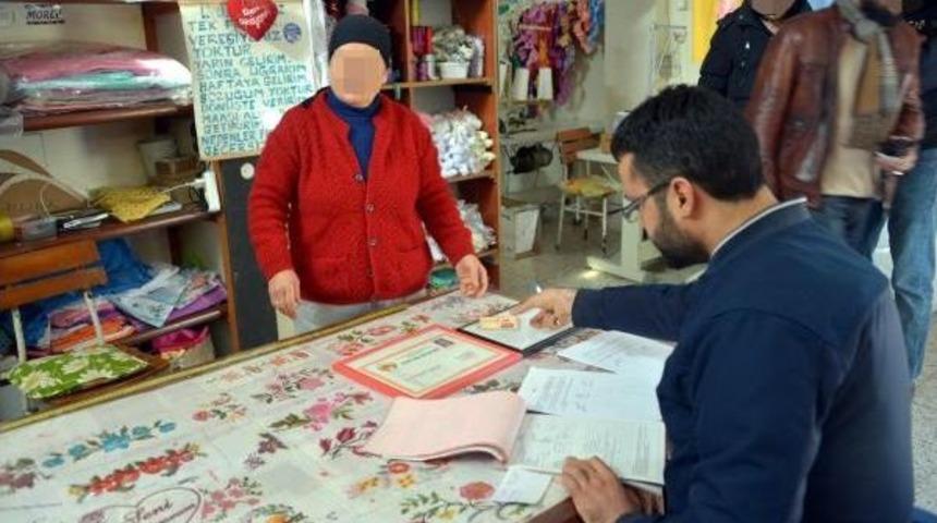 Pkk'lıların Talimatıyla Iş Yerlerini A&ccedil;mayan Esnafa Ceza