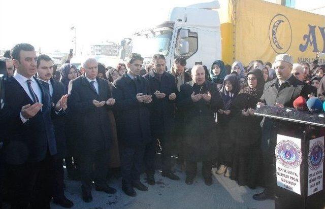 İmam Hatipli Öğrenciler Harçlıklarını Halep’e Gönderdi