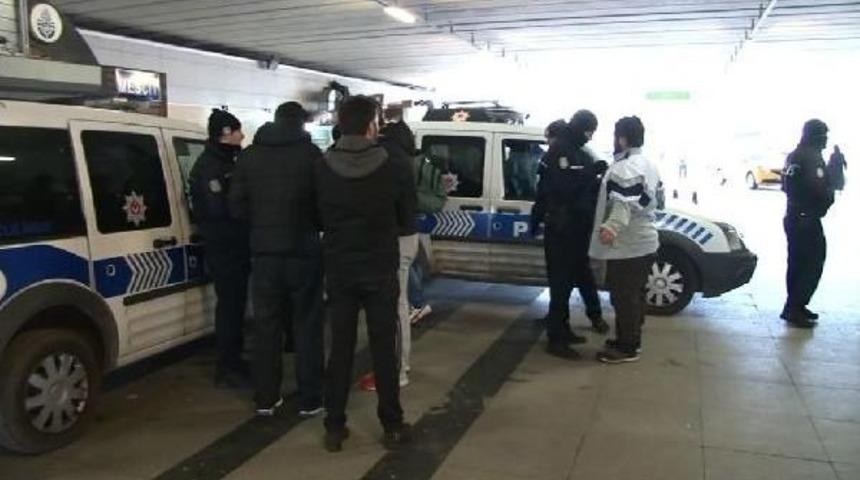 İstanbul'da Polisten 'şok' Denetim