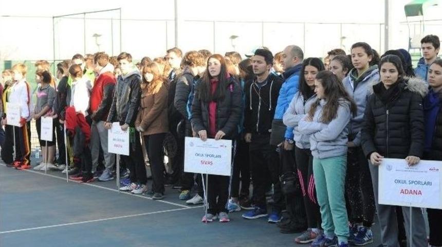 Okulsporları Tenis Gen&ccedil;ler Grup M&uuml;sabakaları Başladı