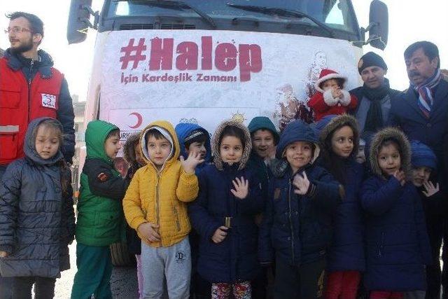 Bir Tır Dolusu Yardım Dualarla Halep’e Gönderildi