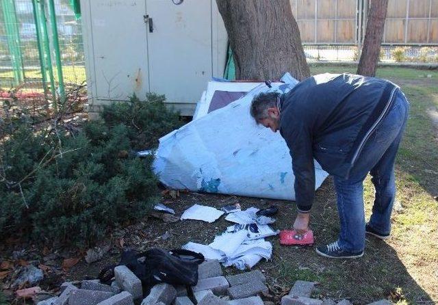 Şüpheli Çantadan Okul Malzemesi Çıktı