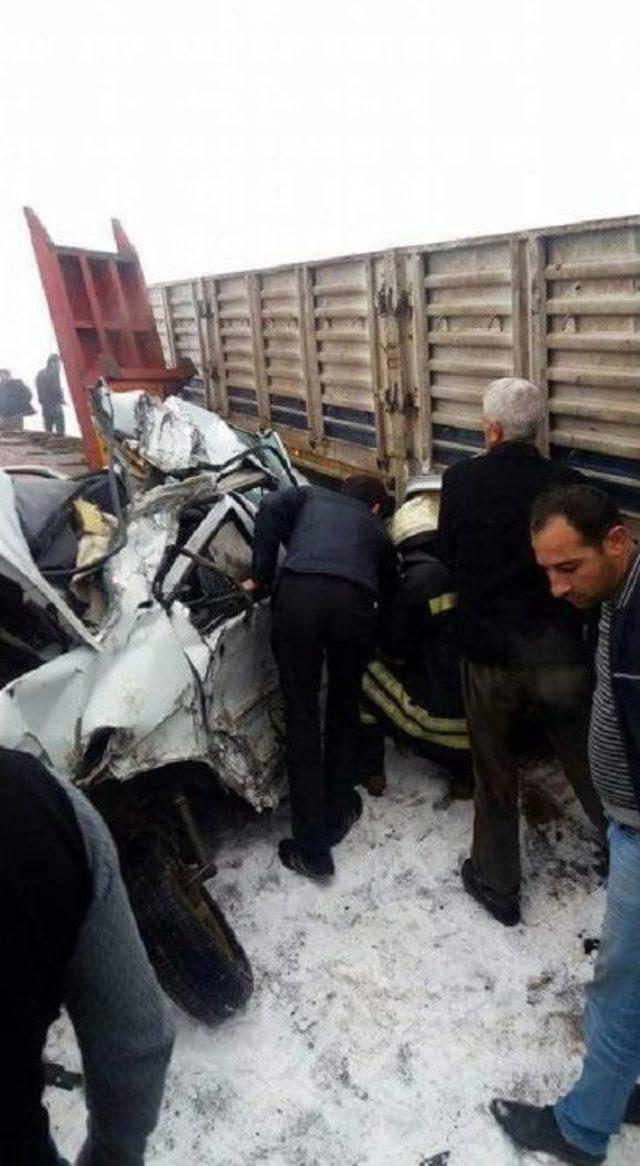 Diyarbakır- Şanlıurfa Yolunda Zincirleme Kaza: 1 Ölü, 6 Yaralı