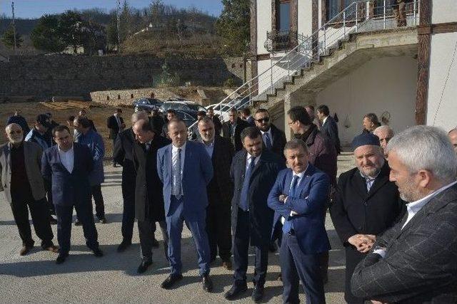 Başkanlardan &Ccedil;evre D&uuml;zenlemesi İncelemesi 1