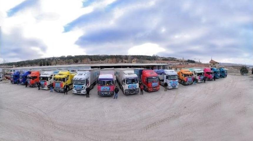 &Ccedil;orum Belediyesi&rsquo;nden Halep&rsquo;e 15 Tır Yardım