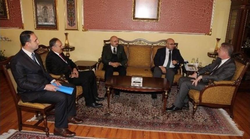 Yegitek Genel M&uuml;d&uuml;r&uuml; Tırnak&ccedil;ı&rsquo;dan, Vali G&uuml;l&rsquo;e Ziyaret