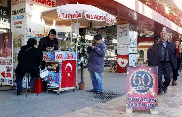 Büyük İkramiyenin İsabet Ettiği Çeyrek Bileti Satan Bayi, Kendine De 200 Bilet Almış