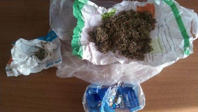 Sivas&rsquo;ta Uyuşturucu Madde Ticaretine 3 Tutuklama 1