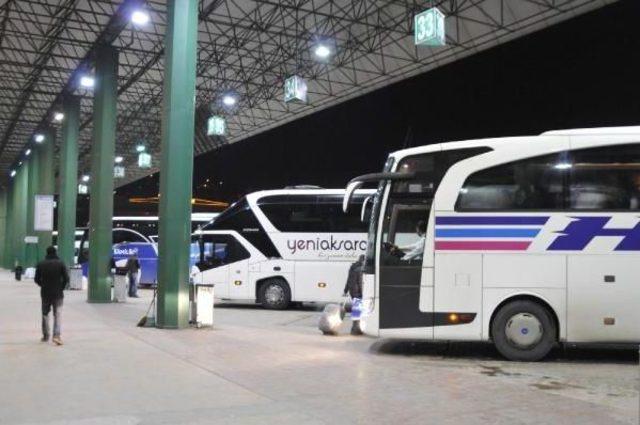 Teröristin İzmit Otogarında Görüldüğü Iddiası Polisi Alarma Geçirdi