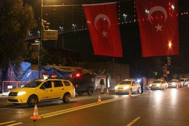 Taksiciler Reina'daki Terör Saldırısında Hayatlarını Kaybedenleri Andı