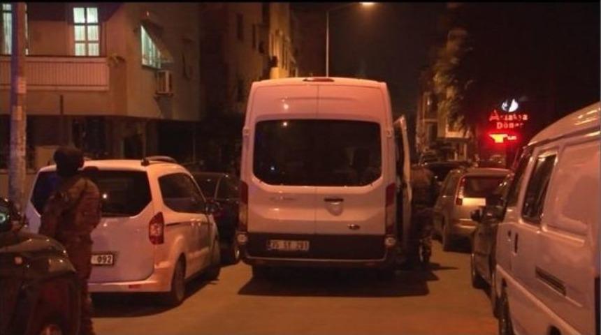 Reina Saldırısı İle İlgili İzmir&rsquo;de Operasyon