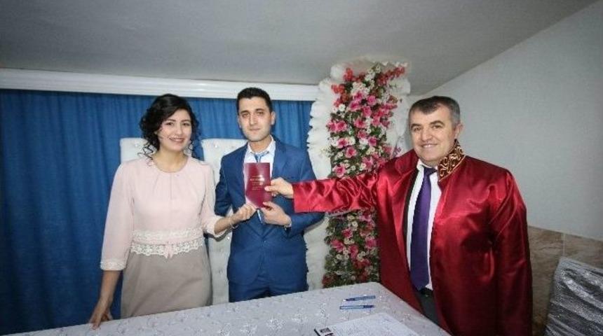 Beyşehir&rsquo;de 2017 Yılının İlk Nikahı Kıyıldı