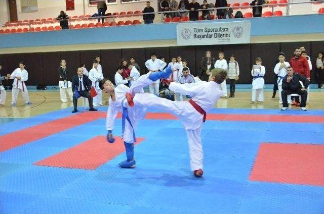 Adana’da Karate Anadolu Yıldızlar Ligi İl Seçmeleri Tamamlandı 1