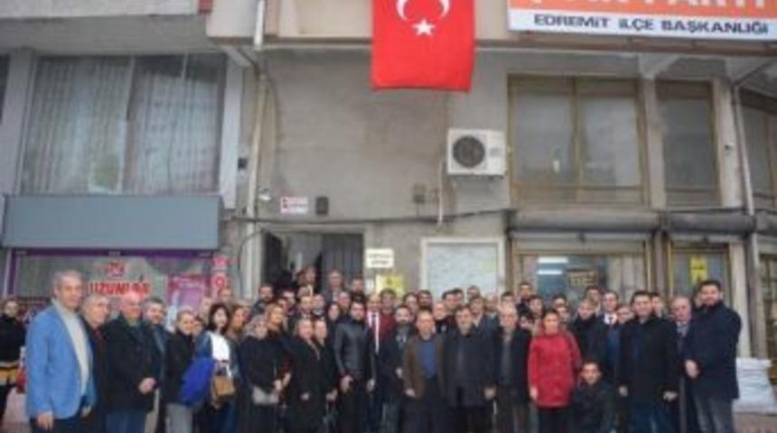 Balıkesir Ak Parti İl Teşkilatı K&ouml;rfez B&ouml;lgesine &Ccedil;ıkarma Yaptı