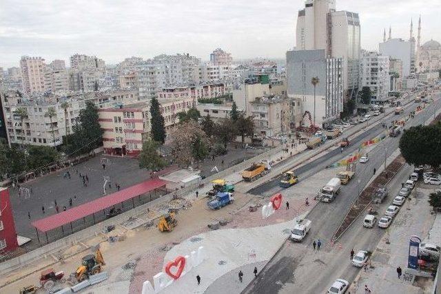 Karnıyarık’ta Yoğun Mesai Sürüyor