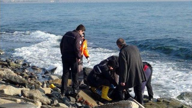 Tekirdağ Sahilinde Kadın Cesedi Bulundu