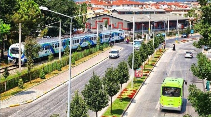 Yeşil Alanlarıyla B&uuml;y&uuml;yen Şehir Sakarya