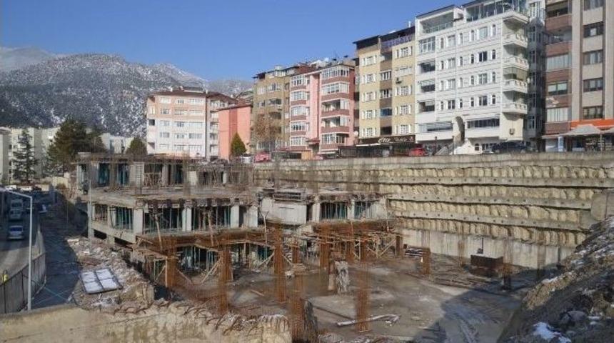 Şirinevler Katlı Otopark Ve Pazar Yeri İnşaat &Ccedil;alışması