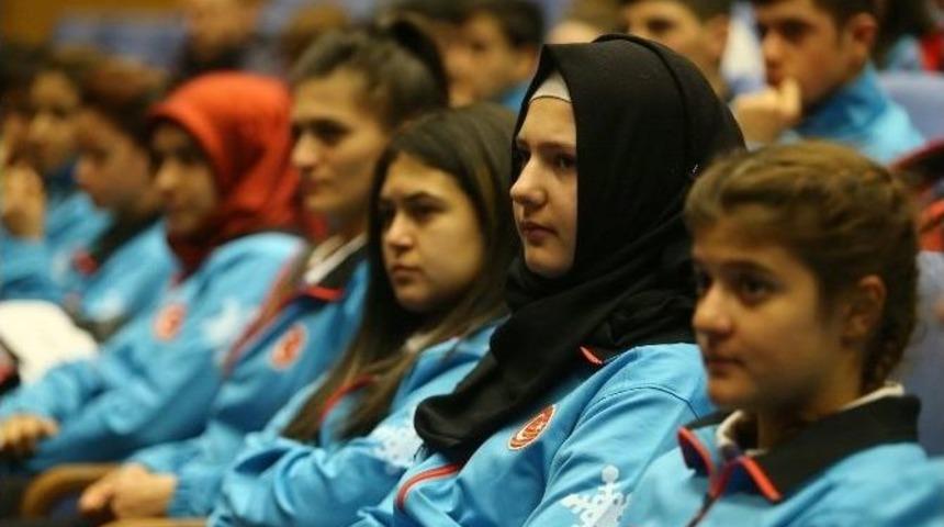 Bakan Kılı&ccedil;: &ldquo;velileriniz Artık Size Ya Spora Git Ya Da Okula Git Demeyecek&rdquo;