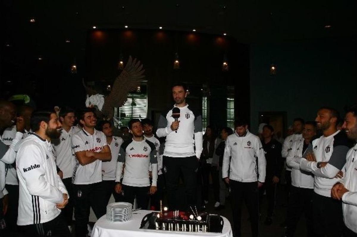 G&ouml;khan G&ouml;n&uuml;l Ve Fabri&rsquo;nin Doğum G&uuml;n&uuml; Kutlandı