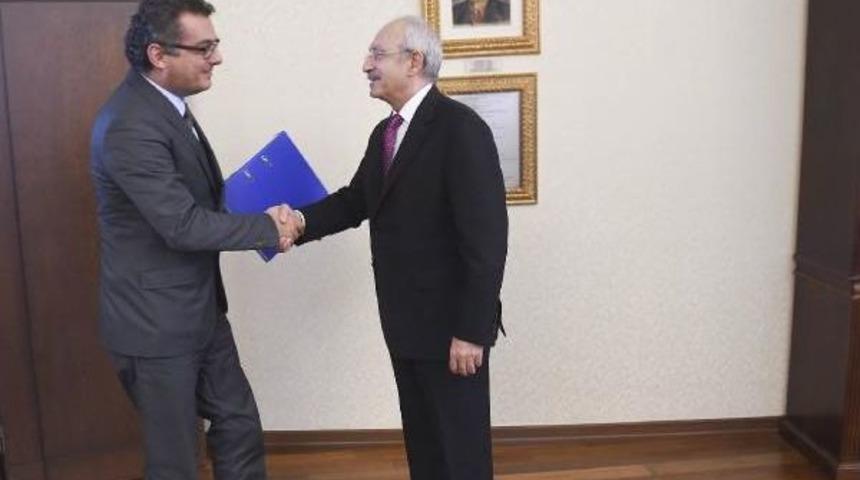 Kılı&ccedil;daroğlu, Kktc Cumhuriyet&ccedil;i T&uuml;rk Partisi Genel Başkanı Ile G&ouml;r&uuml;şt&uuml;