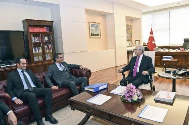 Kılıçdaroğlu, Kktc Cumhuriyetçi Türk Partisi Genel Başkanı Ile Görüştü