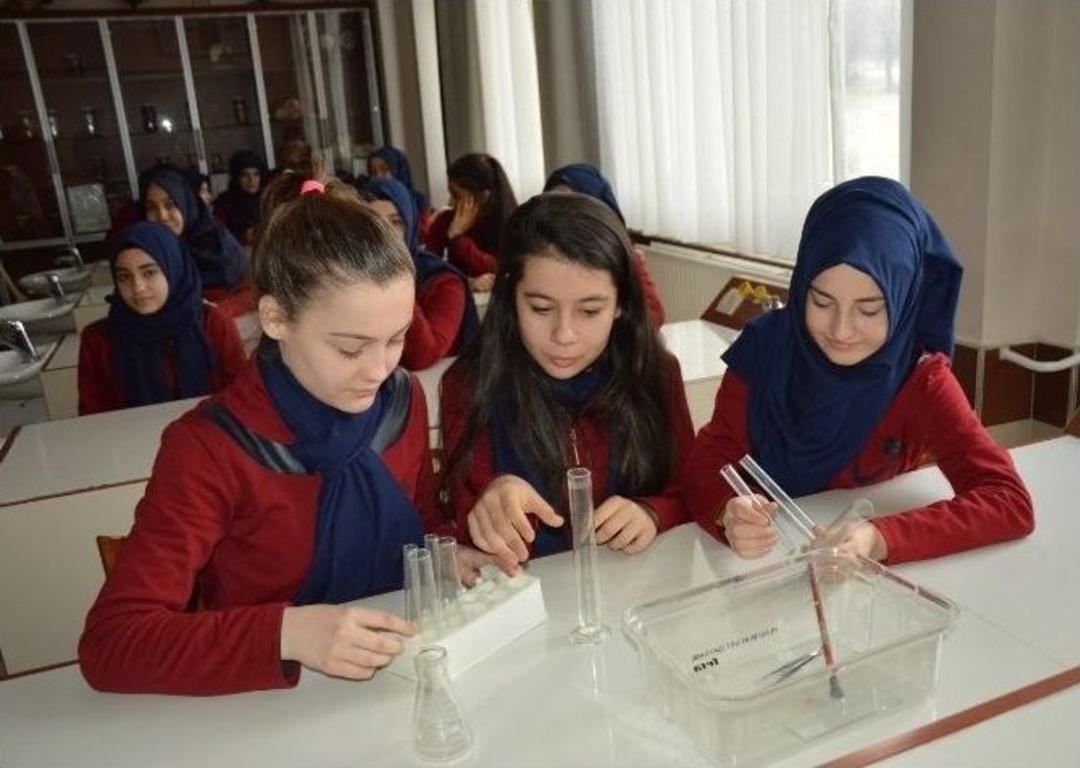 Bu Okul Diğerlerinden Farklı