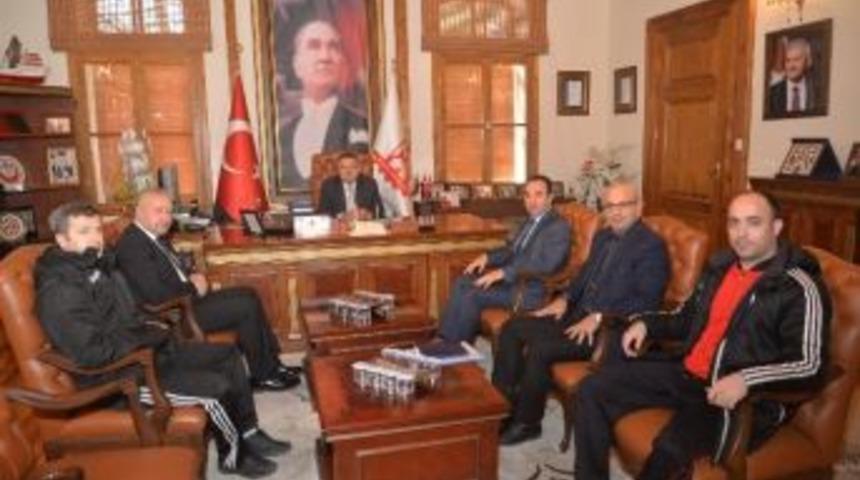 Başkan Yağcı&rsquo;ya Gen&ccedil;lik Hizmetleri Ve Spor İl M&uuml;d&uuml;r&uuml; Yıldız&rsquo;dan Ziyaret