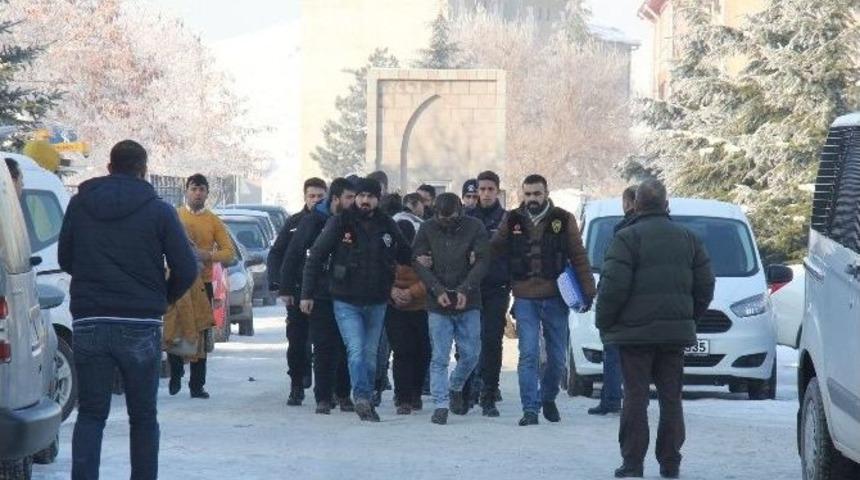 Yozgat’ta Uyuşturucu Satıcılığı Yapan 5 Şahıs Yakalandı