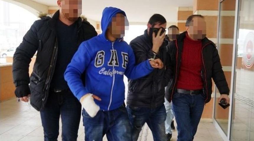 5 İş Yerini Soyan Hırsızlar Yakalandı