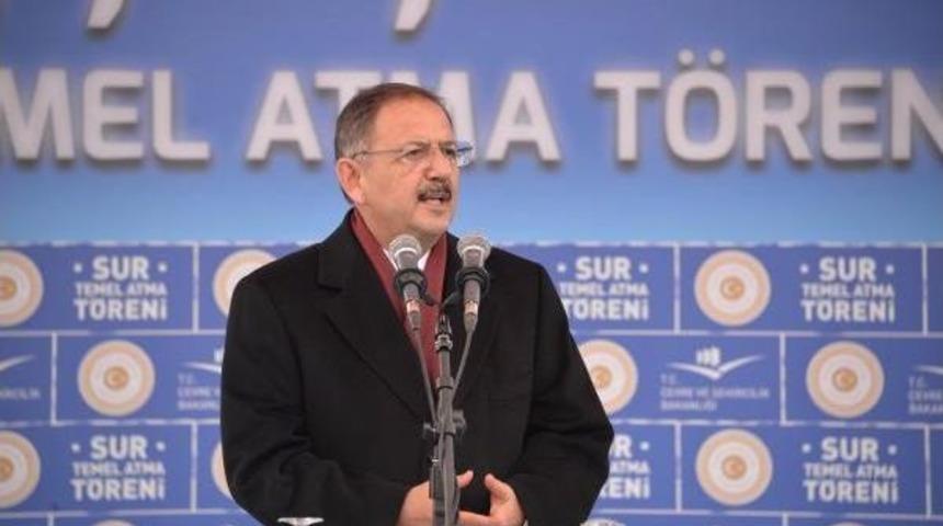 Sur'un Yeniden Inşaası Için Temel Atma Töreni