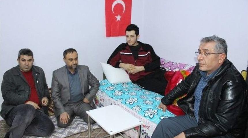 Beşiktaş&rsquo;taki Ter&ouml;r Saldırısında Yaralanan Polis Olay Anını Anlattı